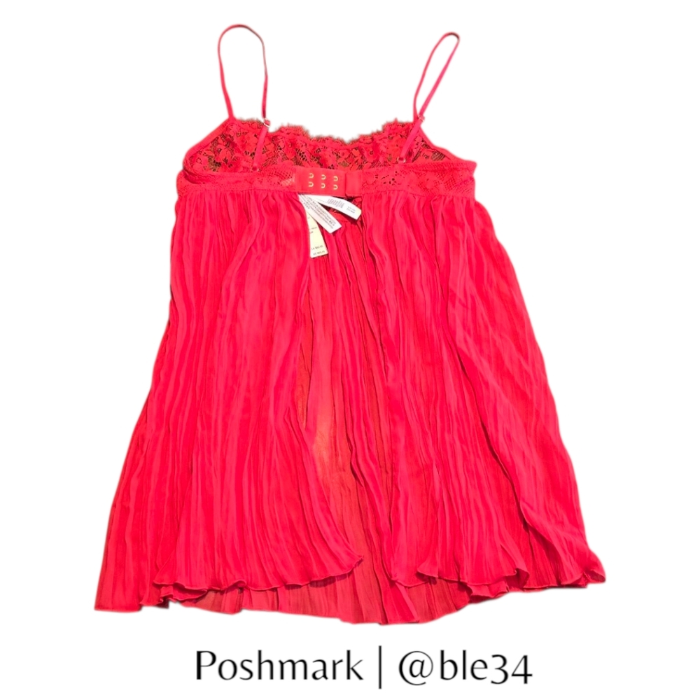 SOLD Victoria's Secret Dream Angels Dare to Dream Red Lace Pleated Babydoll Sm - Picture 7 of 11